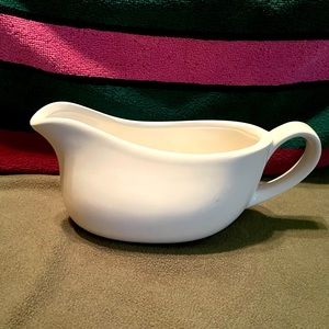 Beautiful White Gravy Dish By Dining Style